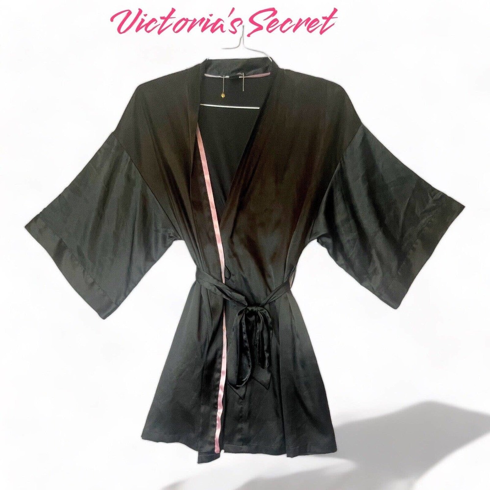 Victoria’s Secret Womens Short Black Satin Robe sz Sm / Md Designer Sexy Date